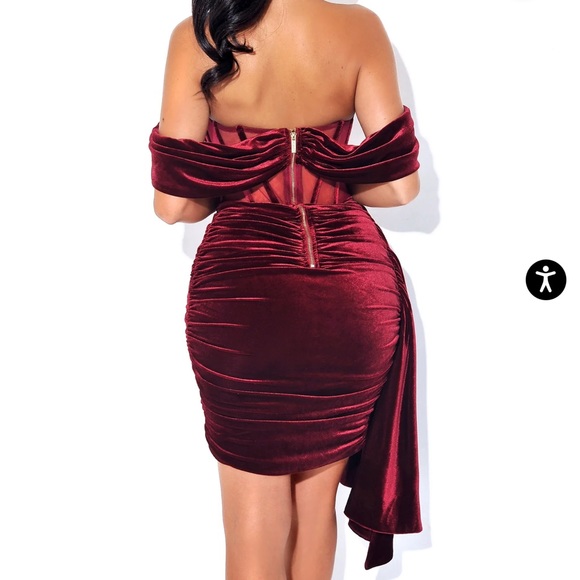 Miss Circle Irisa Burgundy Draping Off Shoulder Corset Dress size Large - Picture 8 of 12